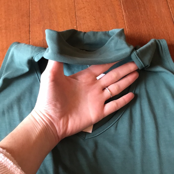 ✨NWT✨  DREW Tank Top with Mock Neck - Picture 8 of 10